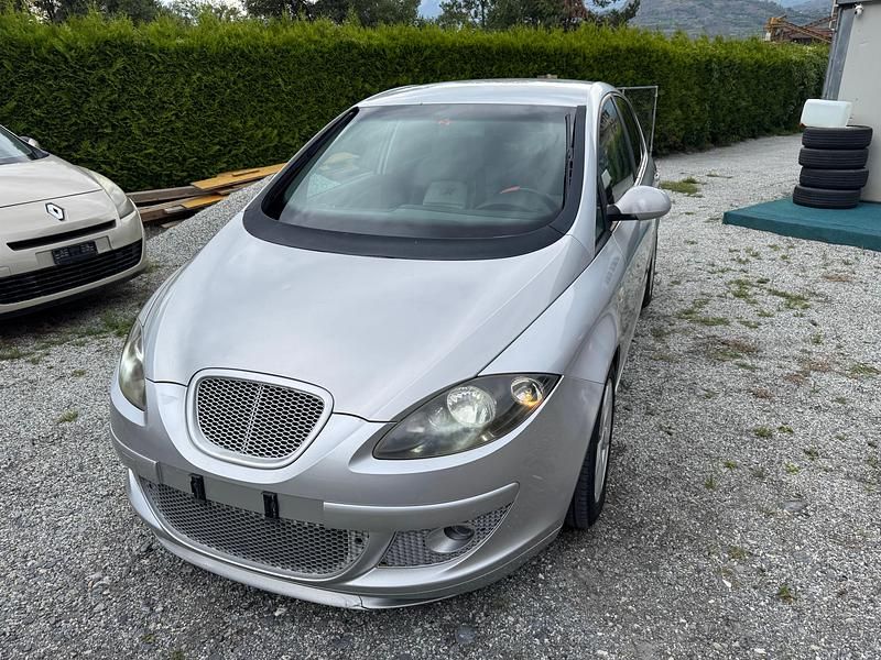 Gebraucht 2005 Seat Altea Stylance Van / Kleinbus | CHF 1’900 (Fairer Preis) - Bild 1/4