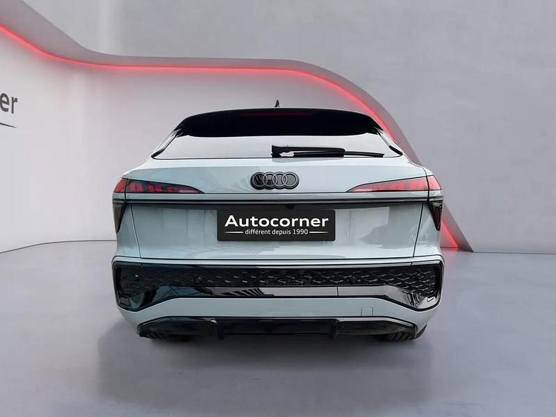 Neu Audi Q3 Sportback 272 PS (200 kW) 2026 Gray SUV