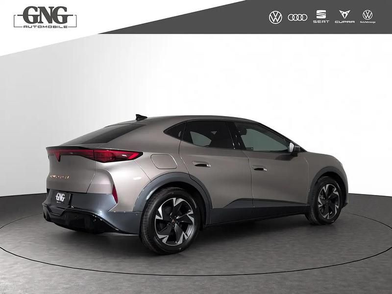 Neu Cupra Tavascan 210 kW (286 PS) 2026 Beige SUV