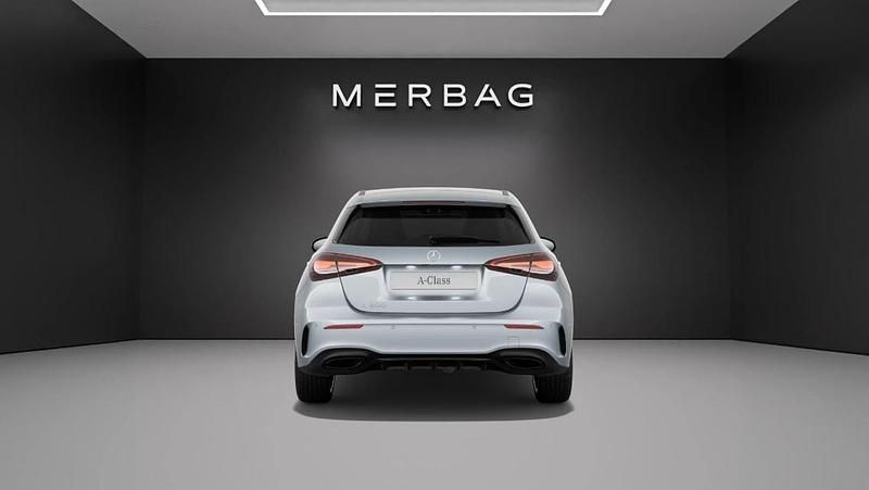 Neu Mercedes A200 163 PS (119 kW) 2026 Silber Limousine