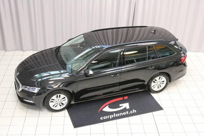 Schwarz Gebraucht 2022 Skoda Octavia Ambition Kombi | CHF 23’990 (Fairer Preis) - Bild 1/4