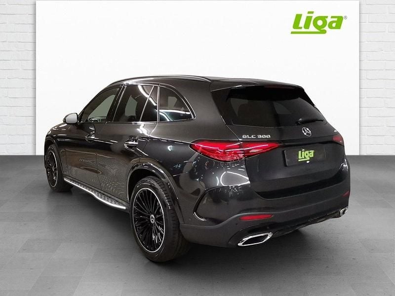 Neu Mercedes GLC300e AMG line 281 PS (206 kW) 2025 SUV