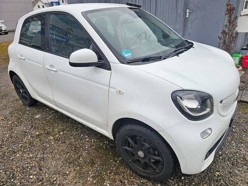 Gebraucht Smart ForFour Passion 90 PS (66 kW) 2015 Kleinwagen