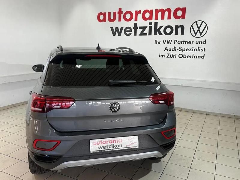 Gebraucht VW T-Roc Style 150 PS (110 kW) 2025 Gray SUV