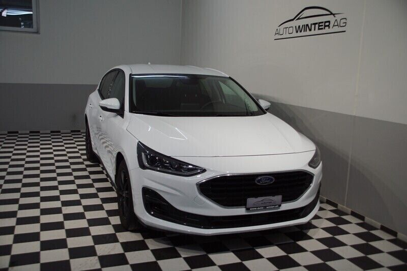 Gebraucht Ford Focus Cool & Connect 125 PS (91 kW) 2023