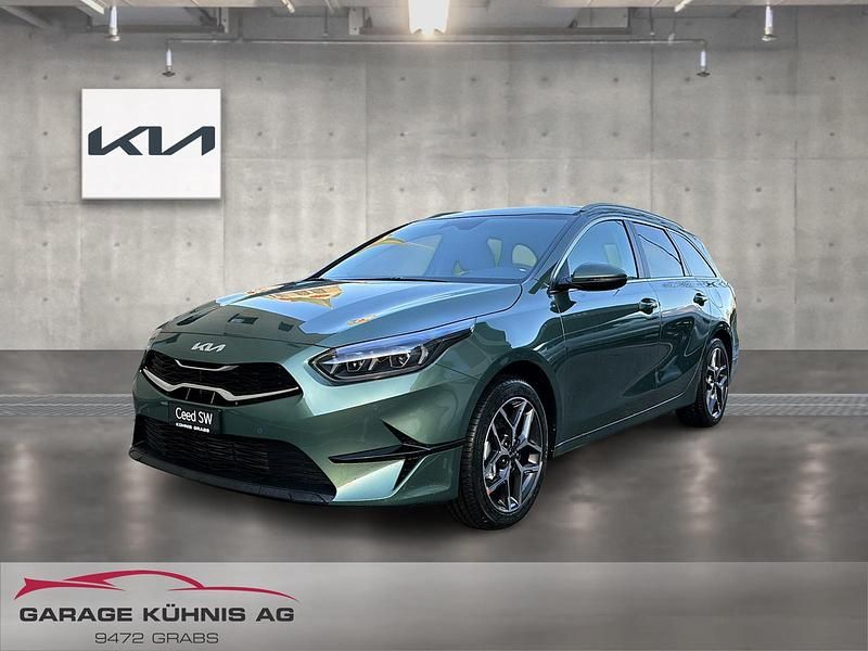 Grün Neu 2025 Kia Ceed Sportswagon Kombi | CHF 32’830 - Bild 1/4