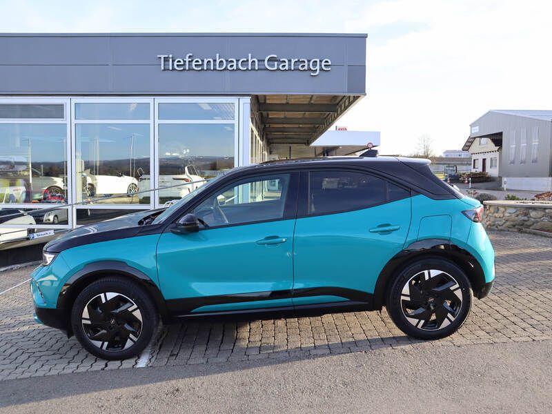 Grün Gebraucht 2025 Opel Mokka-e Elegance SUV | CHF 36’290 (Teuer) - Bild 1/4