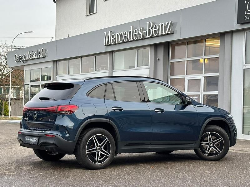 Gebraucht Mercedes EQA350 AMG line 214 kW (292 PS) 2021 SUV