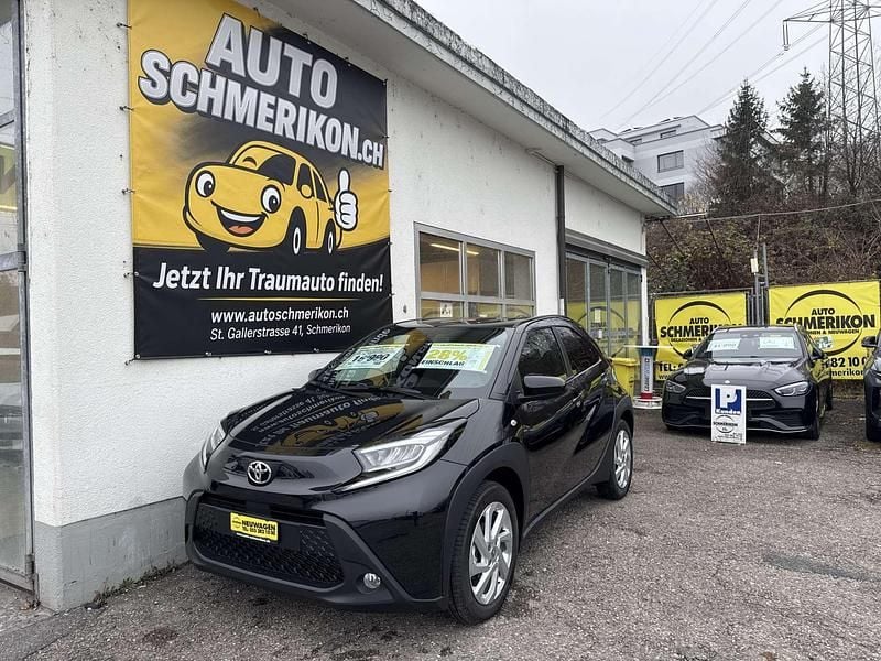 Neu 2025 Toyota Aygo X Active SUV | CHF 16’990 (Superpreis) - Bild 1/4