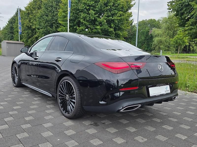 Gebraucht Mercedes CLA250e 224 PS (164 kW) 2024 Limousine