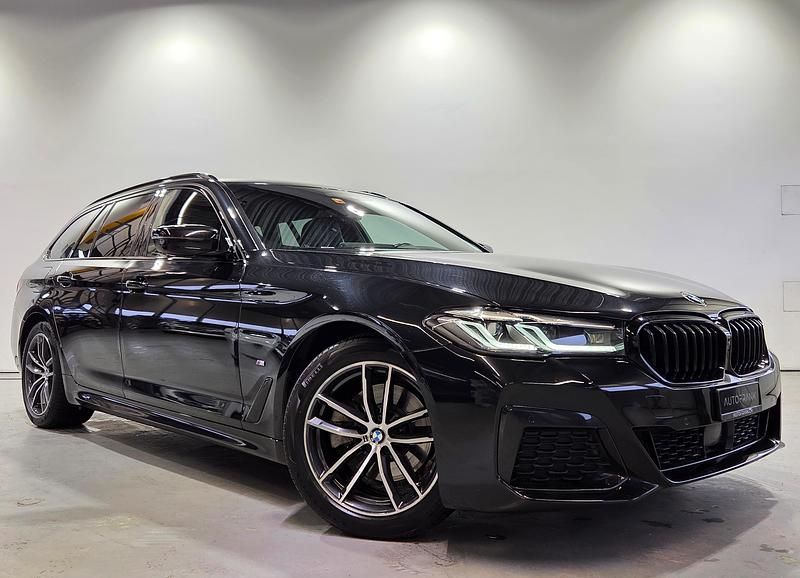 Schwarz Gebraucht 2020 BMW 520 M Sport Kombi | CHF 26’800 (Etwas zu teuer) - Bild 1/4