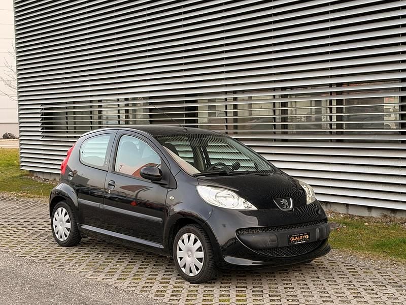 Gebraucht Peugeot 107 68 PS (50 kW) 2007 Kleinwagen