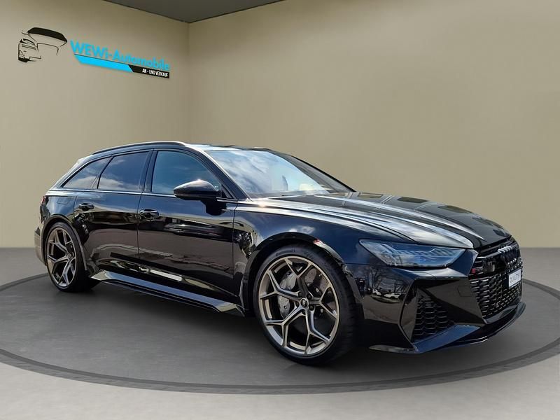 Schwarz Neu 2025 Audi RS6 Performance Kombi | CHF 154’895 - Bild 1/4