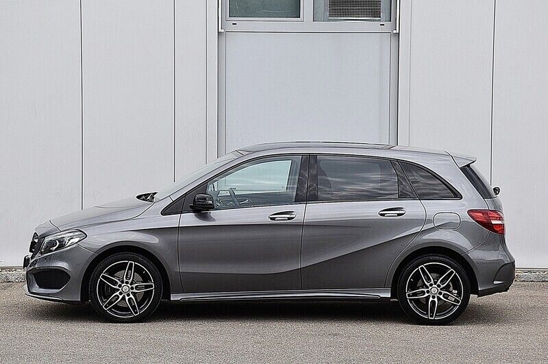 Gebraucht Mercedes B220 AMG line 184 PS (135 kW) 2017 Van / Kleinbus