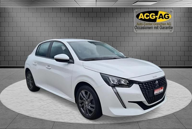 Gebraucht Peugeot 208 Active 102 PS (75 kW) 2020 Kleinwagen