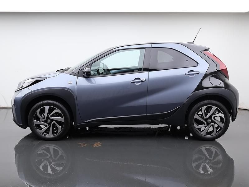 Gebraucht Toyota Aygo X Trend 72 PS (52 kW) 2025 Blau SUV