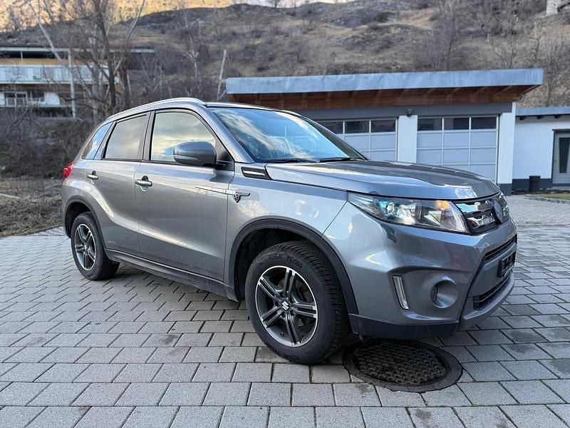 Gebraucht Suzuki Vitara 120 PS (88 kW) 2015 SUV