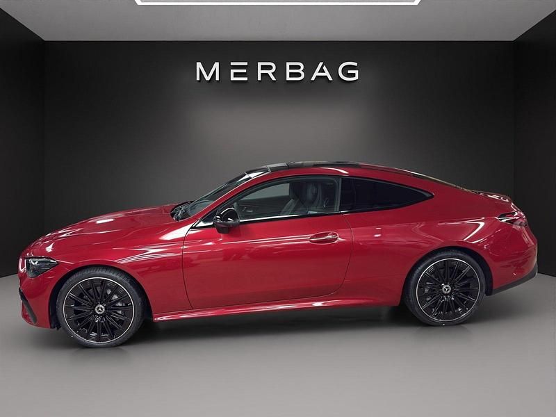 Neu Mercedes CLE300 258 PS (189 kW) 2025 Rot Coupé