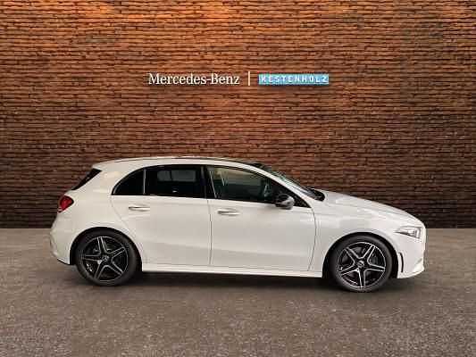 Gebraucht Mercedes A250 AMG line 224 PS (164 kW) 2021 Weiss Limousine