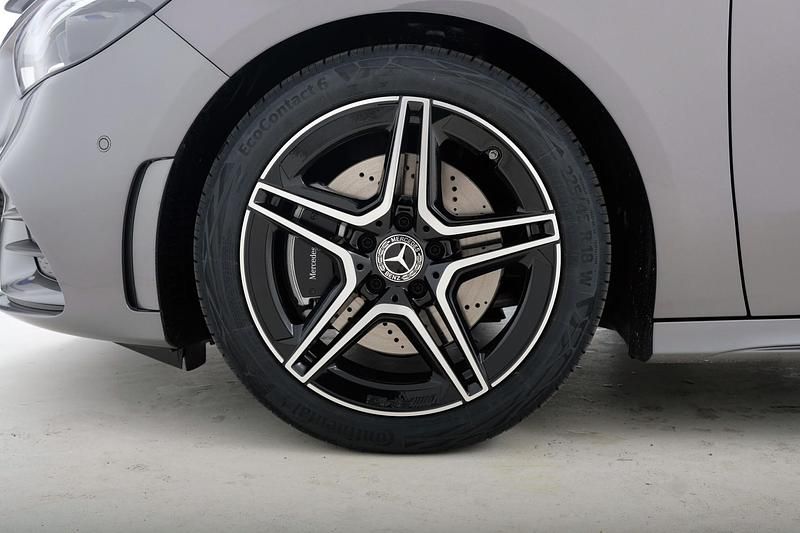 Gebraucht Mercedes B220 190 PS (139 kW) 2024 Van / Kleinbus