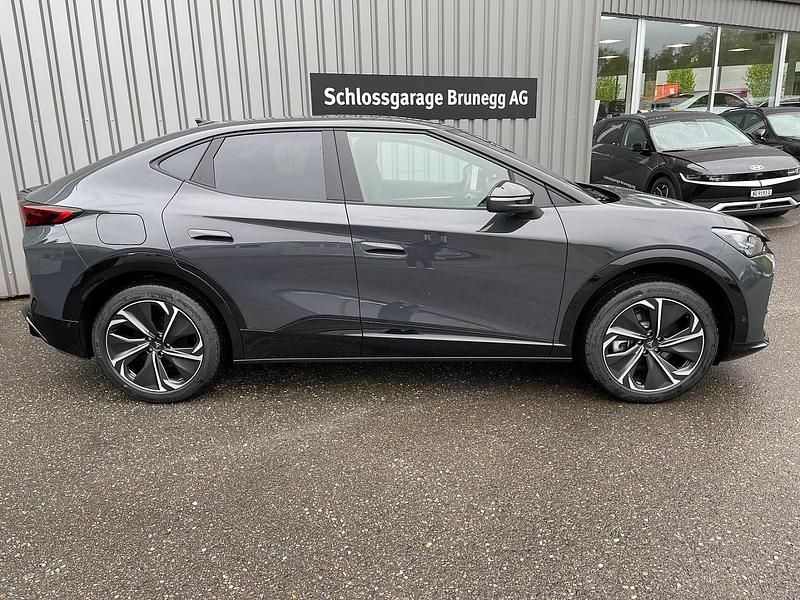 Neu Cupra Tavascan VZ 250 kW (340 PS) 2025 Grau SUV