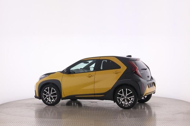 Gelb Neu 2025 Toyota Aygo X Sport SUV | CHF 26’240 (Fairer Preis) - Bild 1/4