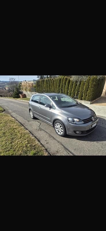 Gebraucht VW Golf Plus Cross Comfortline 105 PS (77 kW) 2010 Van / Kleinbus