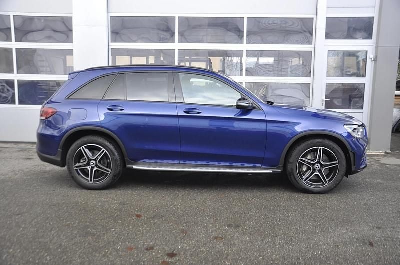 Gebraucht Mercedes GLC200 AMG line 197 PS (144 kW) 2019 SUV