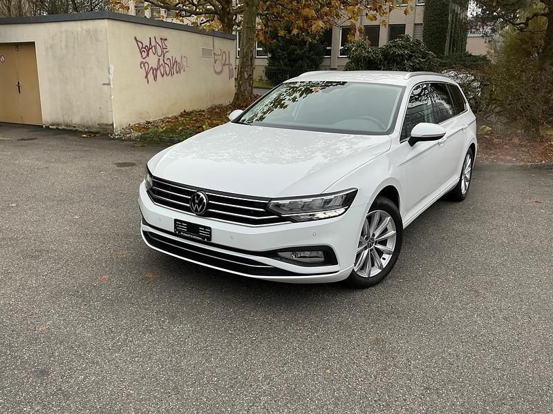 Gebraucht VW Passat Business 150 PS (110 kW) 2021