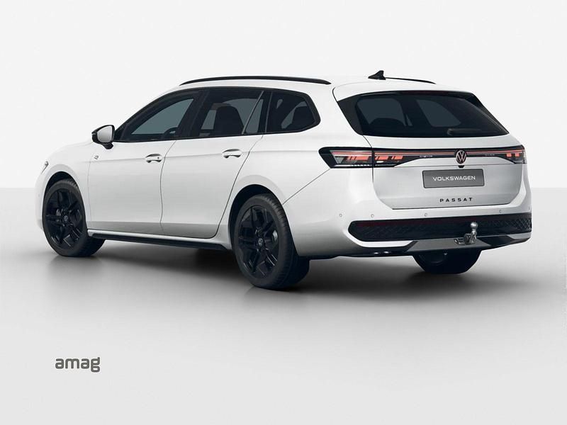 Neu VW Passat R-line 192 PS (141 kW) 2026 Oryxwhite perlmutteffekt Kombi