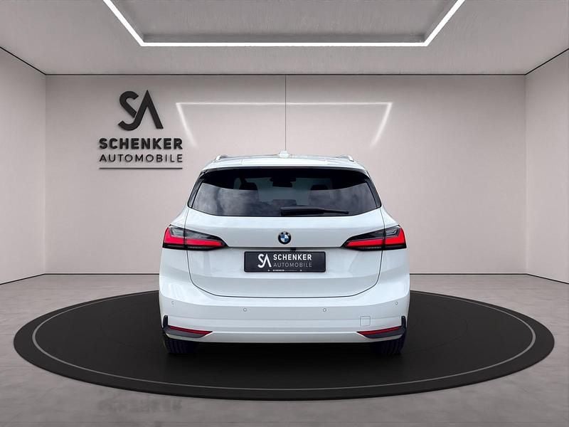 Gebraucht BMW 223 Active Tourer Performance 197 PS (144 kW) 2023 Van / Kleinbus