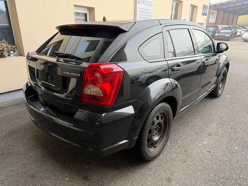 Gebraucht Dodge Caliber SXT 150 PS (110 kW) 2010 Kleinwagen