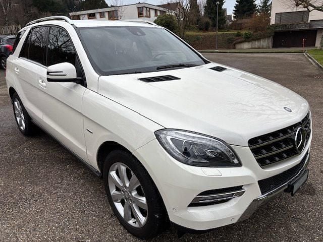 Gebraucht 2012 Mercedes ML350 Edition SUV | CHF 16’800 - Bild 1/4