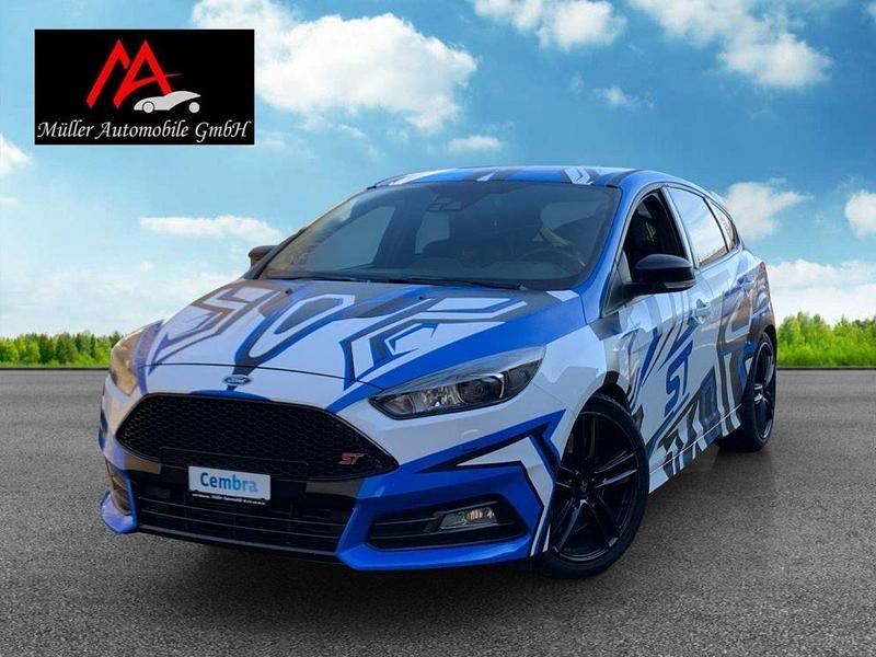 Gebraucht Ford Focus ST 250 PS (183 kW) 2016 Limousine