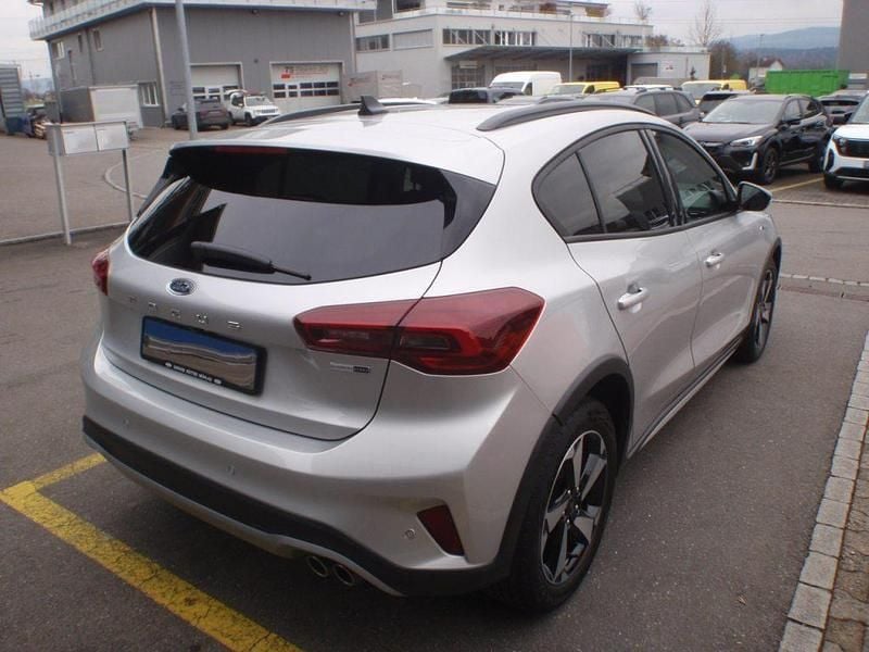 Gebraucht Ford Focus Active X 125 PS (91 kW) 2023 Limousine