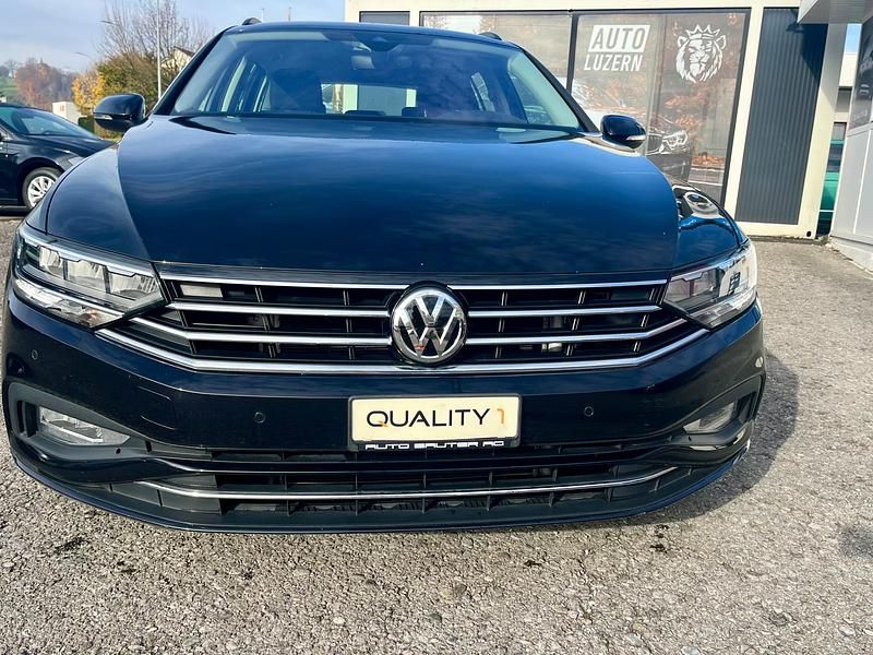 Gebraucht VW Passat Business 150 PS (110 kW) 2020