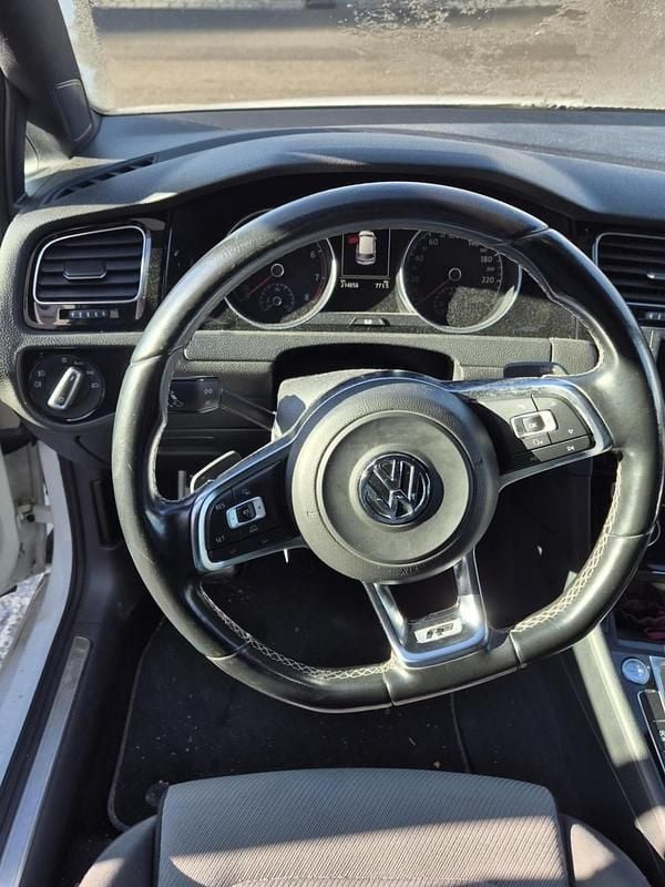 Gebraucht VW Golf VII Cup 122 PS (89 kW) 2014