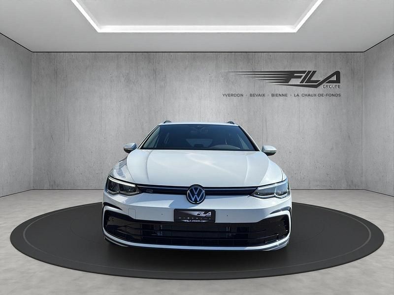 Gebraucht VW Golf VIII R-line 150 PS (110 kW) 2024 Kombi