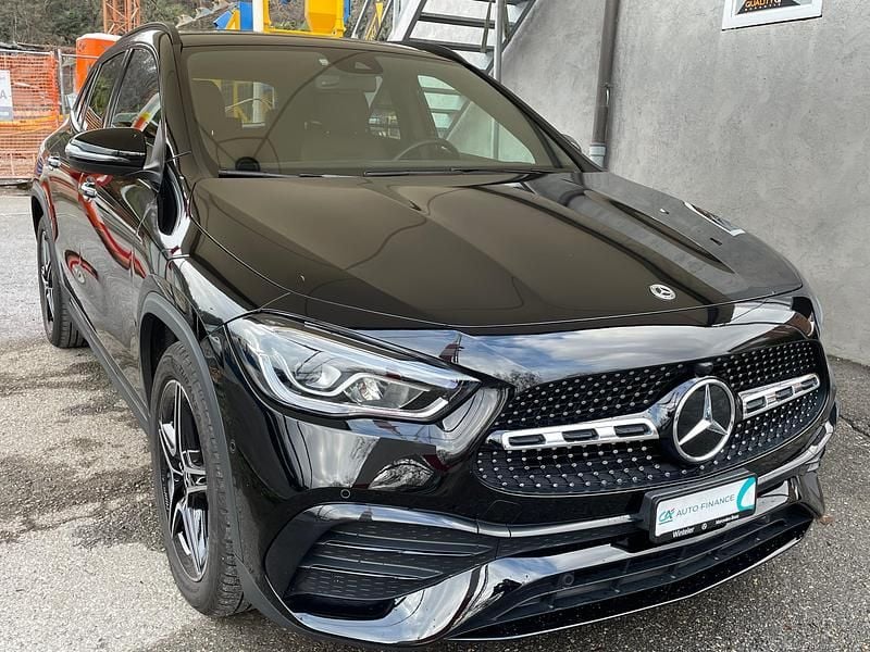 Gebraucht Mercedes GLA220 AMG line 190 PS (139 kW) 2022 SUV