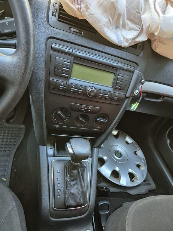 Gebraucht Skoda Octavia Elegance 102 PS (75 kW) 2005 Kombi