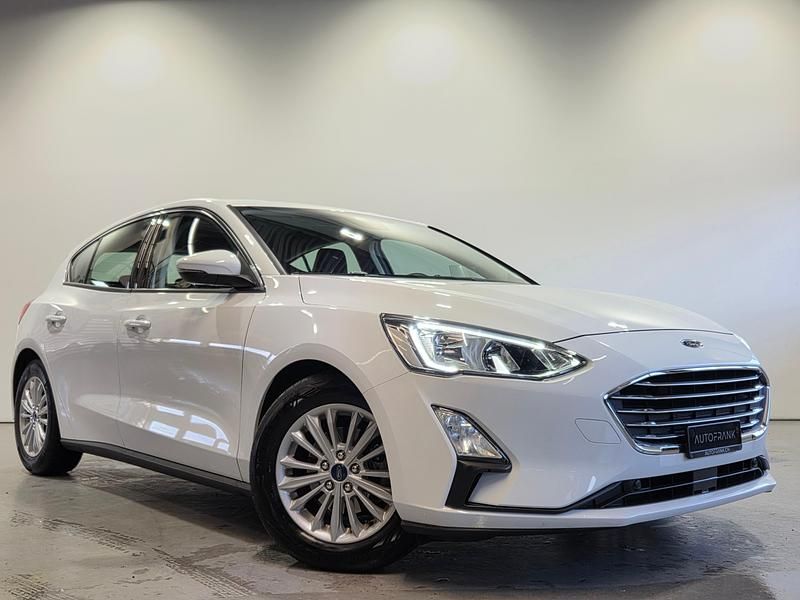 Gebraucht Ford Focus Titanium 120 PS (88 kW) 2019 Weiss Limousine