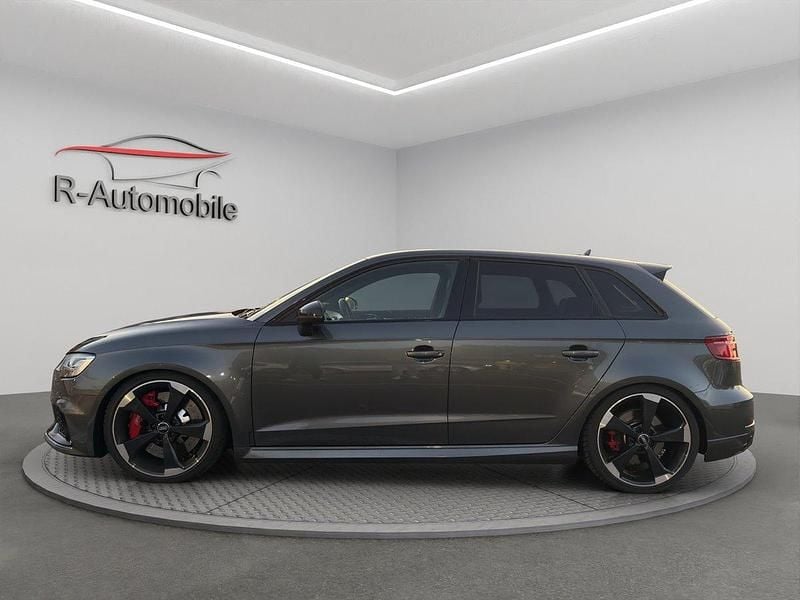 Gebraucht Audi RS3 Comfort 400 PS (294 kW) 2017 Limousine