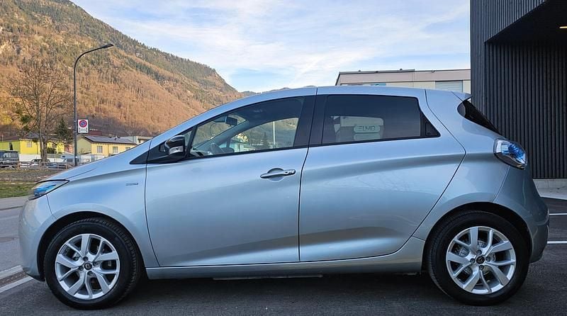 Gebraucht Renault Zoe LIMITED 80 kW (109 PS) 2019 Kleinwagen