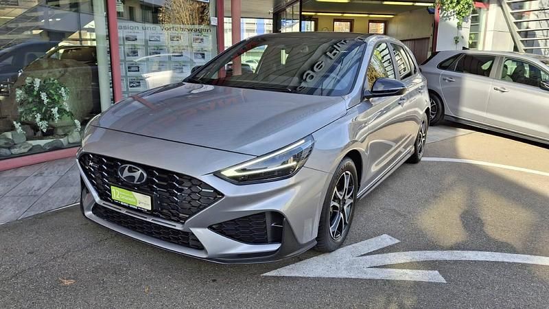 Gebraucht Hyundai i30 N Line 140 PS (102 kW) 2024 Limousine