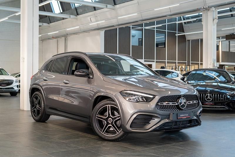 Gebraucht 2024 Mercedes GLA220 AMG line SUV | CHF 44’790 (Superpreis) - Bild 1/4