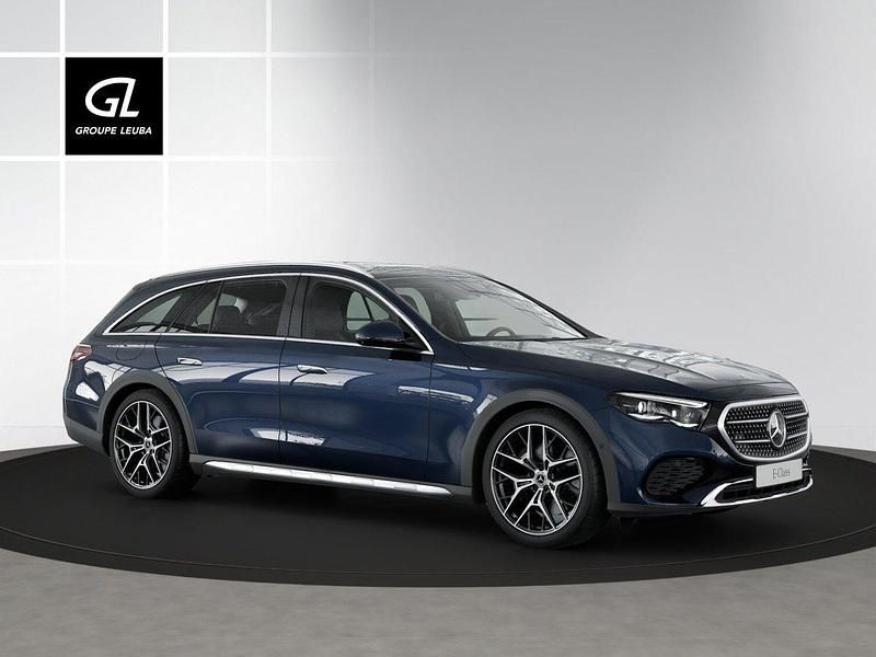 Gebraucht Mercedes E450 Exclusive 367 PS (269 kW) 2024 Blau Kombi
