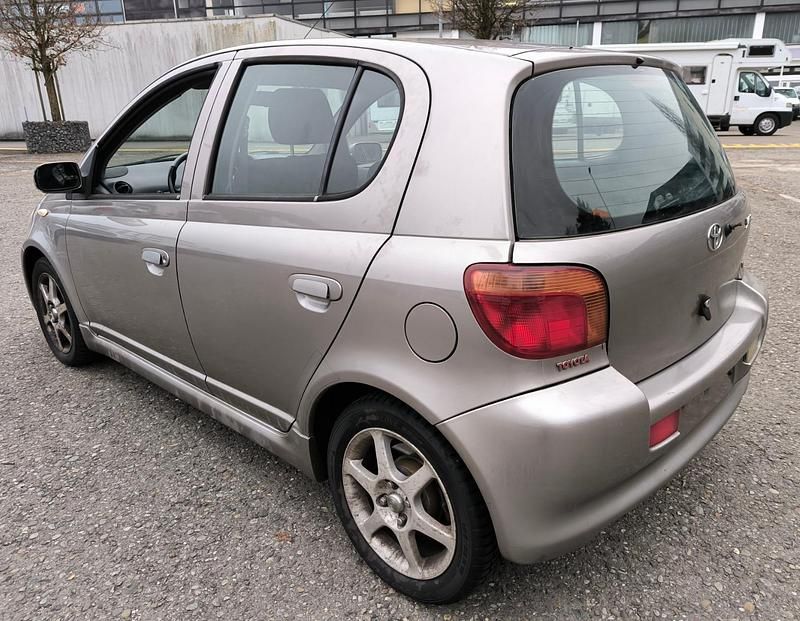Gebraucht Toyota Yaris 106 PS (77 kW) 2002