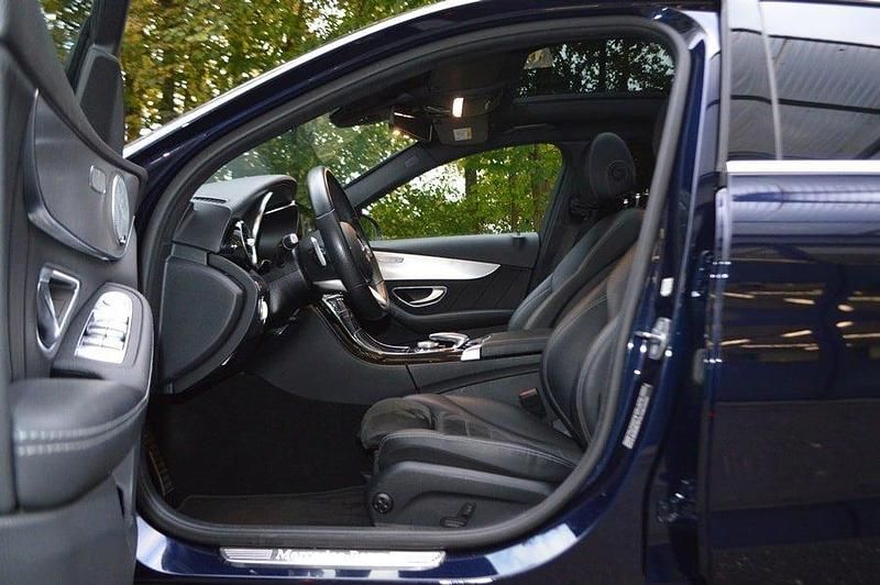 Gebraucht Mercedes C220 AMG line 194 PS (142 kW) 2020 Kombi