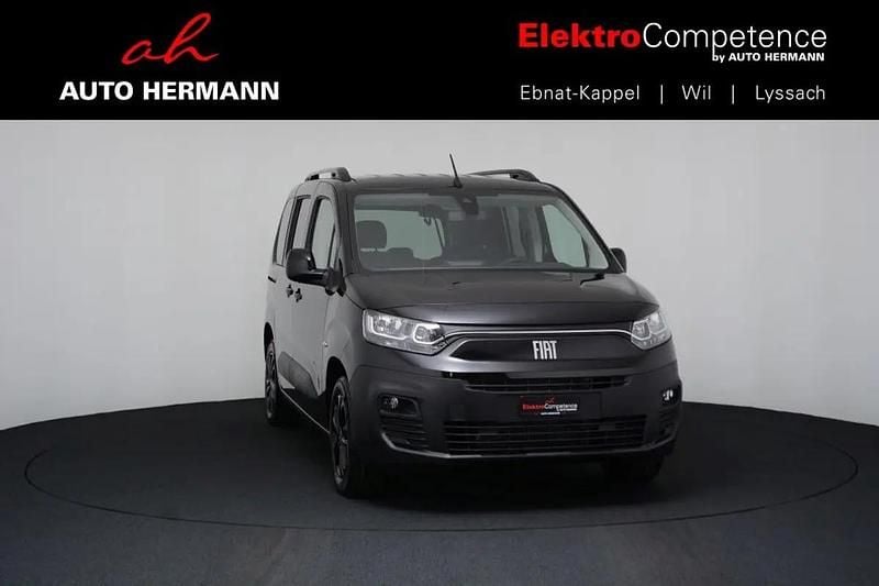 Schwarz Neu 2025 Fiat e-Doblò Launch Edition Van / Kleinbus | CHF 28’750 (Teuer) - Bild 1/4