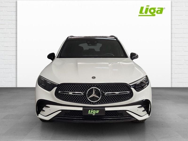 Gebraucht Mercedes GLC220 AMG line 220 PS (161 kW) 2025 SUV